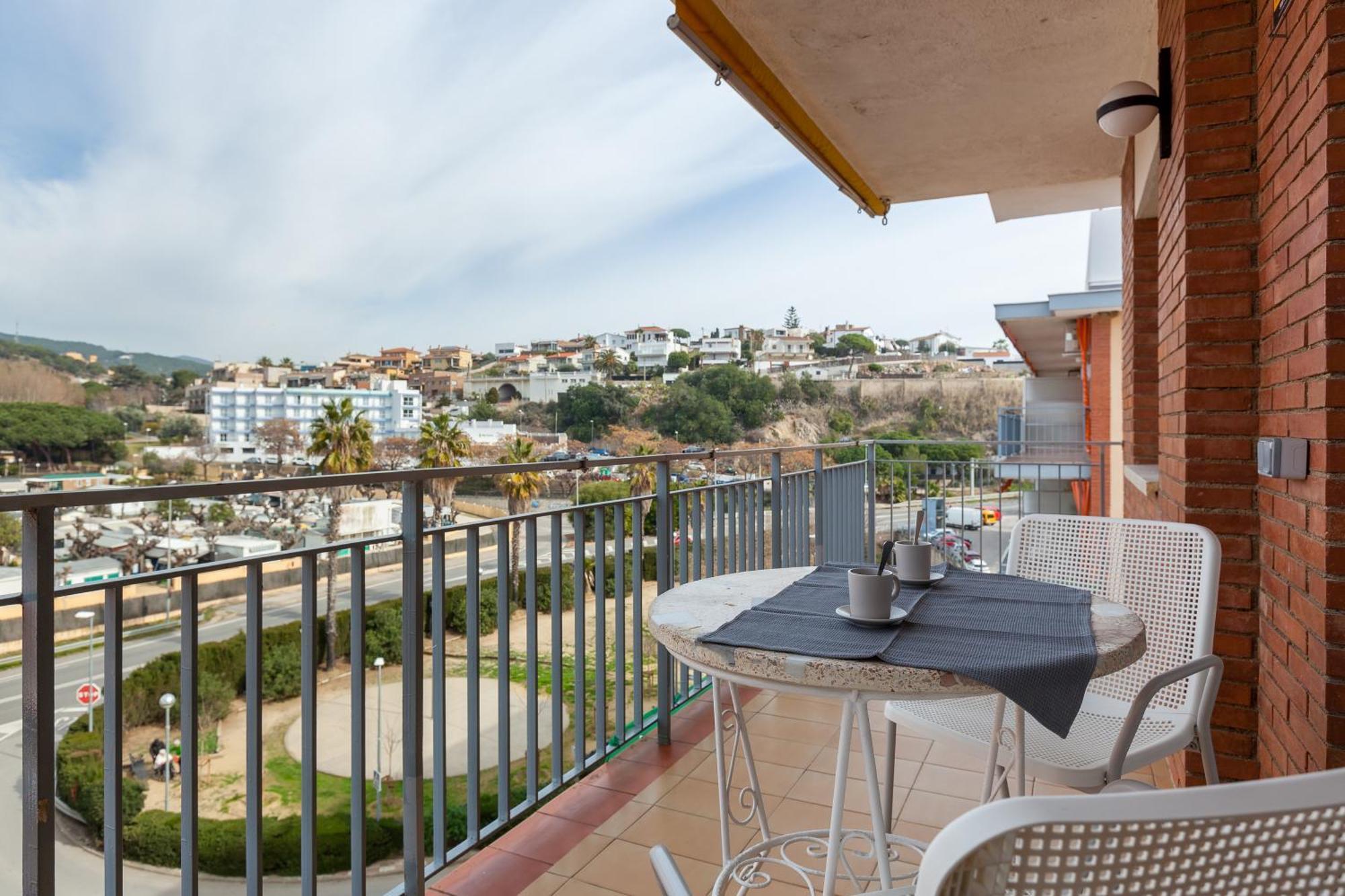 Blue Coast Apartment Canet De Mar Kültér fotó